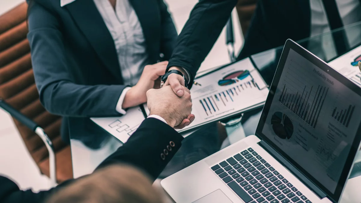 7 Prostych Metod Aby wypożyczyć meble